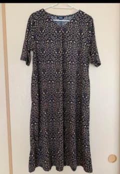 花柄ワンピース ロングワンピース　L 新品のサムネイル