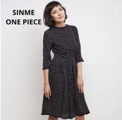 【人気】SINME シンメ ドット柄 膝丈ワンピース Sのサムネイル