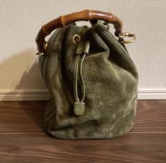 GUCCI バンブー スエード 巾着 ショルダー&ハンドバッグ　オリーブグリーン GUCCI バンブー スエード 巾着 ショルダー&ハンドバッグ オリーブ