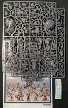 SHADOWSPEAR ケイオススペースマリーン側 未組み立て品 SHADOWSPEAR ケイオススペースマリーン側 未組み立て品 - メルカリ