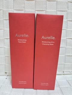 Aurelie. クレンジングウォーター＆洗顔料 セットのサムネイル