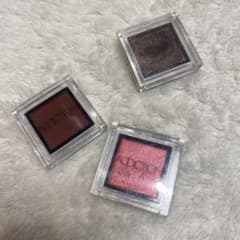 ADDICTION ザ・アイシャドウのサムネイル