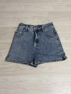 ENVYM デニムショートパンツ ケミカルウォッシュのサムネイル