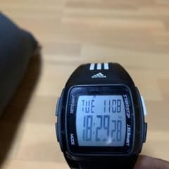 アディダス腕時計　パフォーマンスデュラモのサムネイル