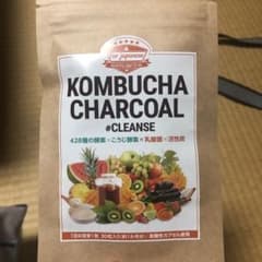 snsで話題沸騰中！コンブチャチャコールクレンズ×8セットのサムネイル