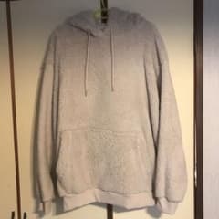 パーカー ベージュ　ボアのサムネイル