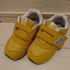 ニューバランス 996 スニーカーのサムネイル
