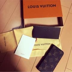 VUITTON iPhone6s ケースのサムネイル