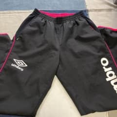 【値下げ】umbro アンブロ ジャージ上下セットのサムネイル