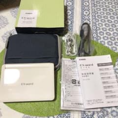 電子辞書　CASIO 付属品付のサムネイル