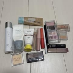 コスメまとめ売り 美品多めCEZANNE LAKA等 - メルカリ
