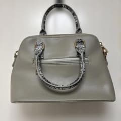 CECIL McBEE 合成皮革 ハンドバッグのサムネイル