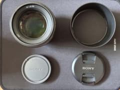 SONY FE 85mm F1.8 レンズのサムネイル