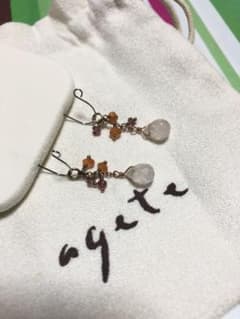 アガット ピアス チャームのサムネイル