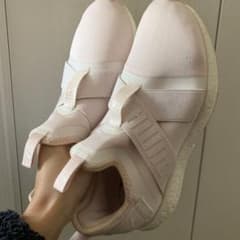 PUMA スニーカーのサムネイル