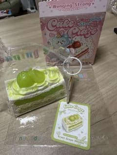 文清スクイーズ デコケーキ マスカット - メルカリ