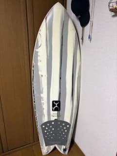 【5’7】 FIREWIRE toofish サーフボード　ショートボード 5'7】 FIREWIRE toofish サーフボード ショートボード - メルカリ