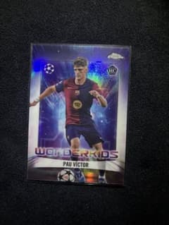 【RC】パウ・ビクトル Wonderkids インサート Topps バルサのサムネイル