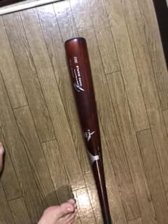 バットのサムネイル