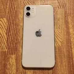 iPhone11 128GB 保証期間内！美品！のサムネイル