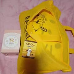 ぎ*ん様 ラスカル お昼寝マット - メルカリ