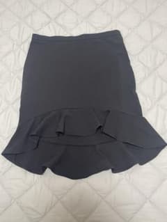 FOREVER 21 ブラックスカートのサムネイル