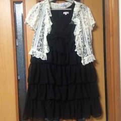 ワンピースと白い上着  140㎝のサムネイル