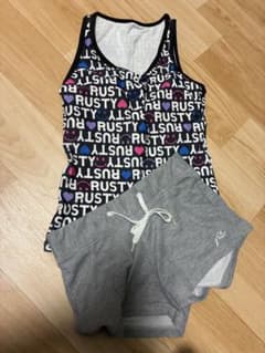 RUSTY 水着セット タンクトップとショートパンツのサムネイル