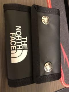 THE NORTH FACEの折りたたみ財布のサムネイル