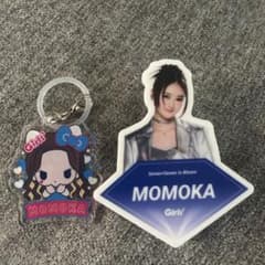 隅谷百花　ランダムチャーム　& ネームバッジ