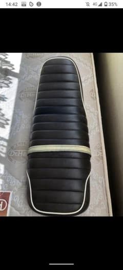 ほととっく様。TW200 TW225 シート バイク TW twのサムネイル
