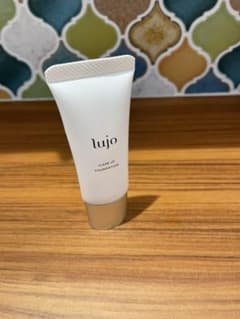 lujo クリアアップファンデーション  20gのサムネイル
