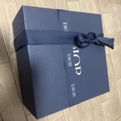 Dior ギフトボックスのサムネイル