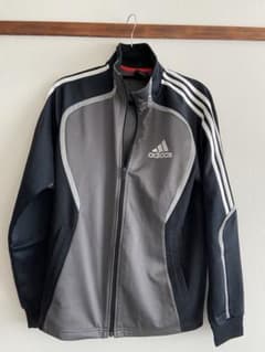 adidas ジャージのサムネイル