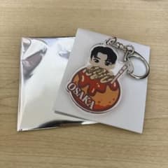 treasure ジュンギュ アクリルキーホルダーのサムネイル