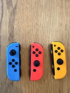Nintendo Switch Joy-Con 3点セットのサムネイル