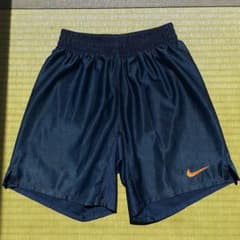 ナイキ　サッカー　パンツ　ジュニア150のサムネイル