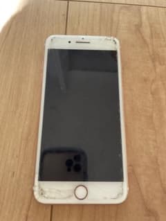 【ももchan様専用】iPhone 7 Plus ローズゴールド 128GBのサムネイル