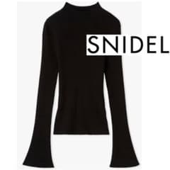 【美品】SNIDEL シンプルリブニットプルオーバーのサムネイル