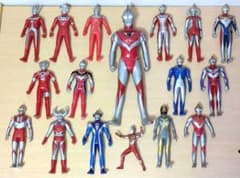 ウルトラマン フィギュアセット 17体 - メルカリ