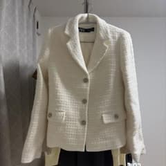 ZARA ジャケット　ツイード　ホワイトのサムネイル