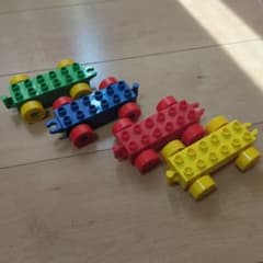 ブロック 車 4台セット 知育玩具車 互換品のサムネイル