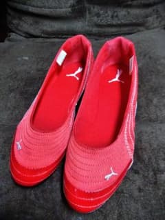 PUMAフラットパンプスシューズ23,5センチのサムネイル