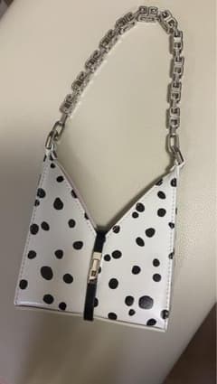 ジバンシイ CUT OUT MICRO BAG WHITE/BLACK - メルカリ
