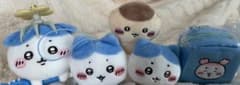 ちいかわのぬいぐるみ4点＋ポーチのセットのサムネイル