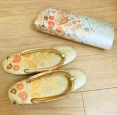 LE'A様専用 草履&バッグのサムネイル
