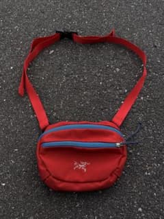 『値下げ中』ARC'TERYX アークテリクス 旧マカ2 廃盤モデル 初期 ARC'TERYX アークテリクス 旧マカ2 廃盤モデル 初期 ショルダーバッグ