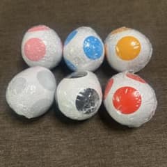 ヨッシーめじるしアクセサリー　新品未開封 ピンク　白　黒　赤　水色　オレンジのサムネイル