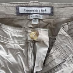 Abercrombie & Fitch カーゴパンツ ベージュ レディースのサムネイル
