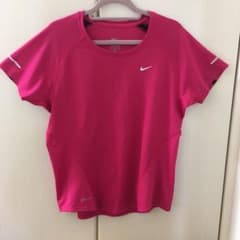 NIKE ナイキ☆Tシャツ☆ランニングウェア☆レディース☆Mサイズのサムネイル